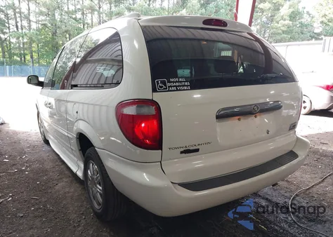 2004 Chrysler Town & Country Limited из США, поврежденный, VIN 2C8GP64LX4R613240